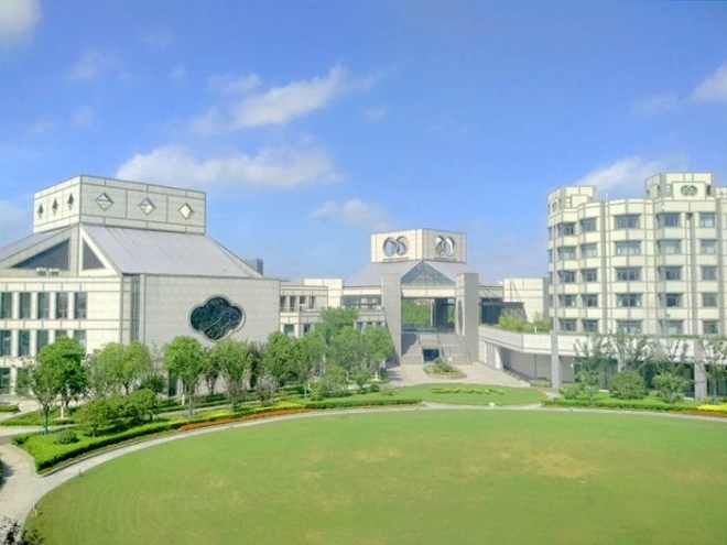 常熟世界聯合學院圖書館照明設計方案