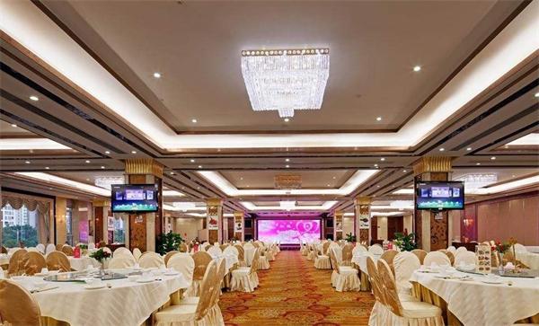 酒店宴會(huì)廳水晶工程燈具定制效果圖 廠家一站式供貨